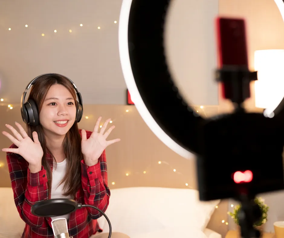 Vertical Live Streaming in 2025: Why You Should Go Portrait 